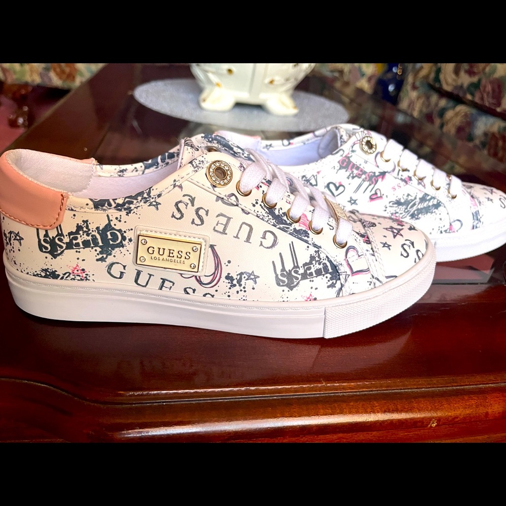 Guess Sneakers Size 6.5